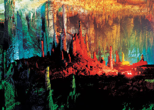 �����{܇������կ�������ƽ�������춴̽�Č���һ����