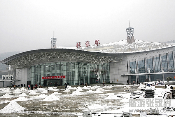 ���ҽ��܇վ��ѩ��