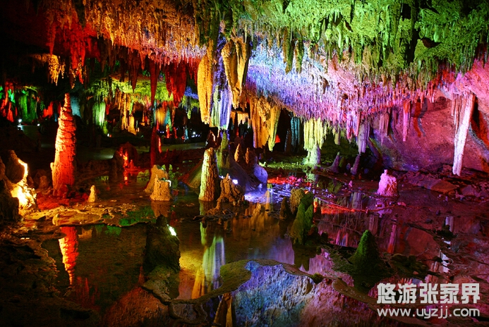 黃龍洞溶洞奇觀